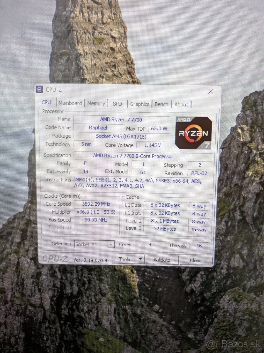 RTX 4070 Ryzen 7 7700 - 6
