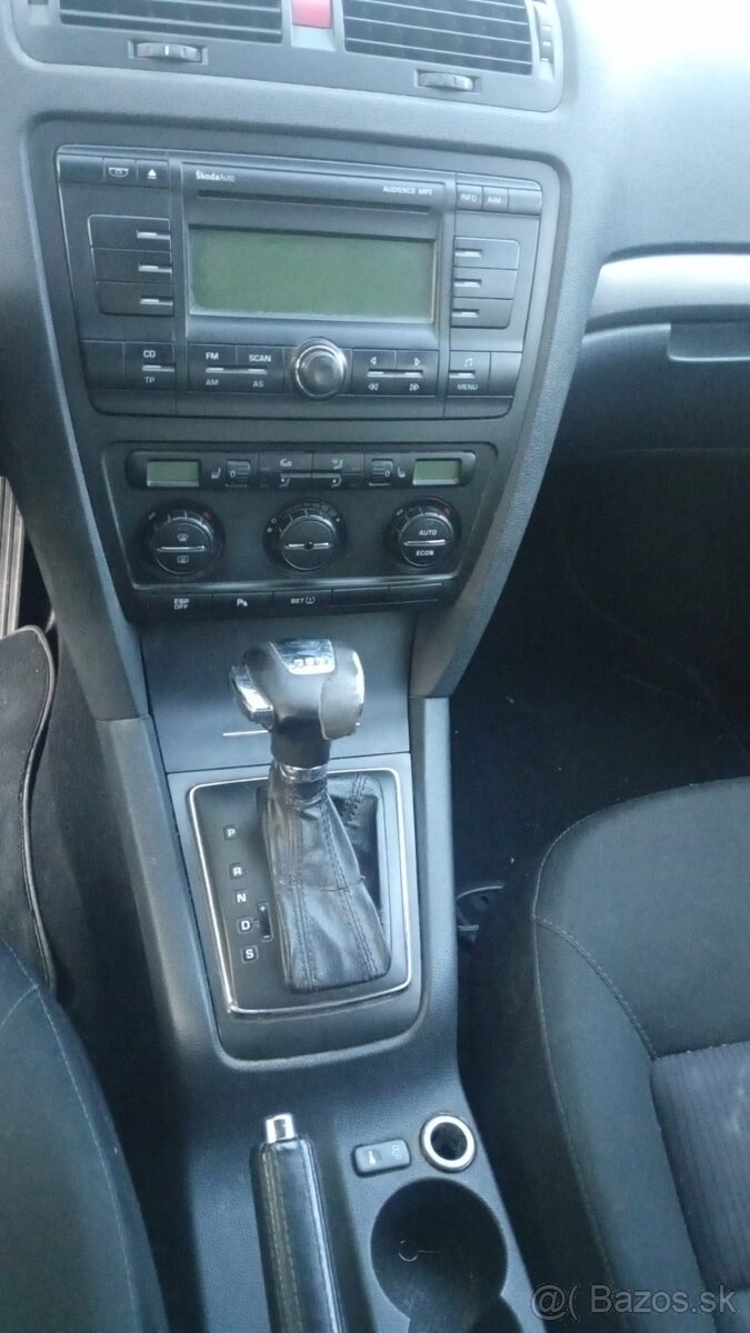 Rozpredám Škoda Octavia Combi 2.0 103kw DSG - 6