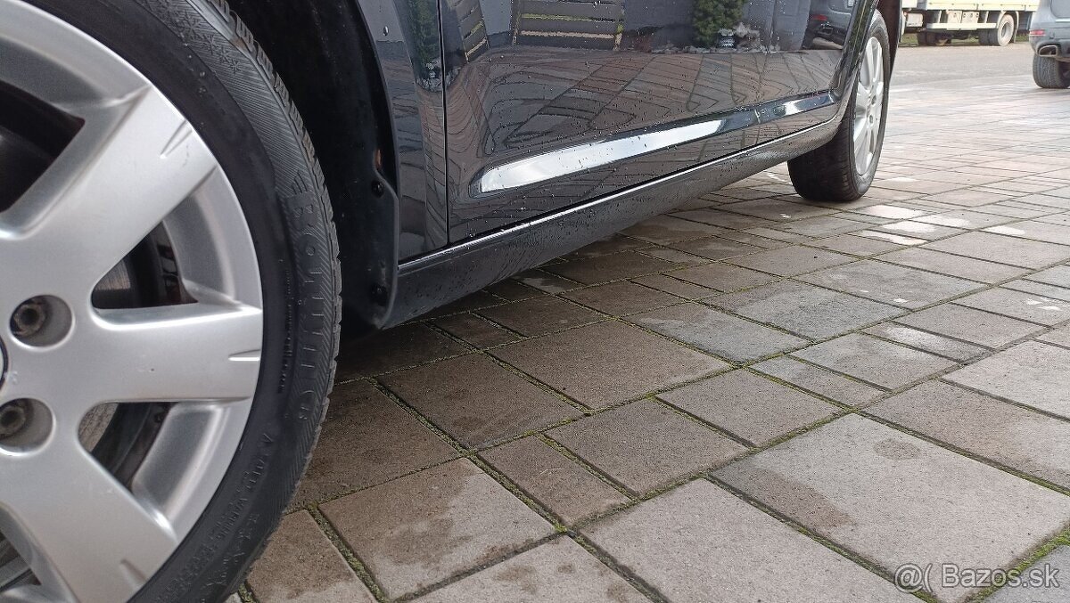 VOLKSWAGEN TOURAN 2.0 TDI CR 103 kW HIGHLINE BLUEMOTION - 6