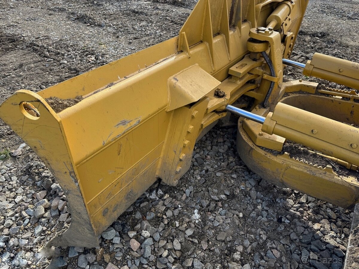Caterpillar D4H LGP 7100 mth Riper - 6