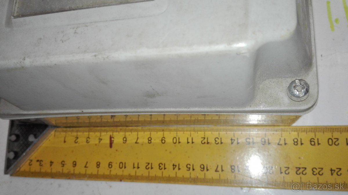 Krabica na vypínač - 6