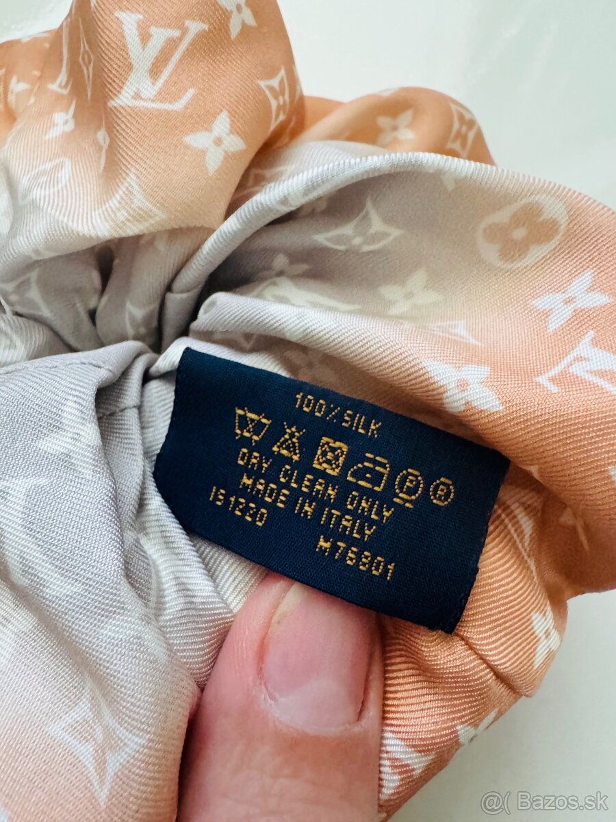 Hodvabna Louis Vuitton ozdoba do vlasov gumicka monogram - 6
