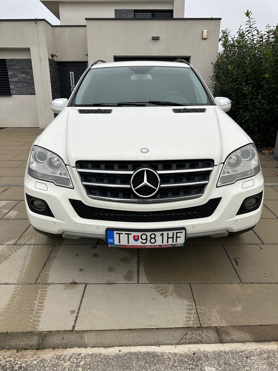 Mercedes-Benz ML320 - 6