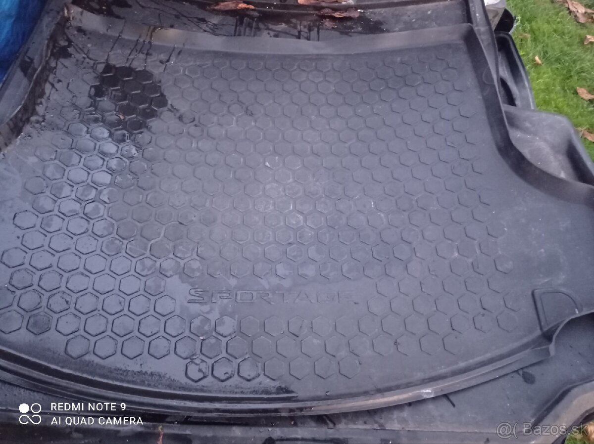 Gumené vaničky do kufra - 6