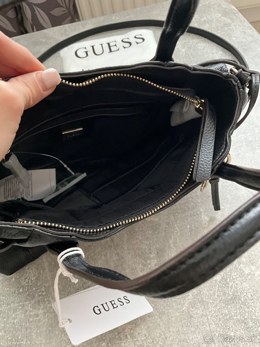 Čierna kabelka Guess NOVÁ - 6