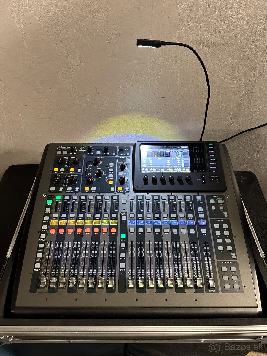 BEHRINGER COMPACT x32 - 6
