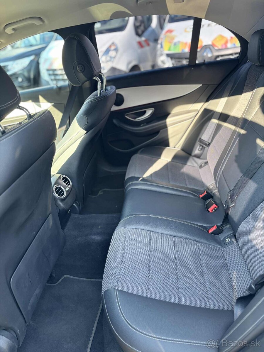 Mercedes e220 4matic - 6