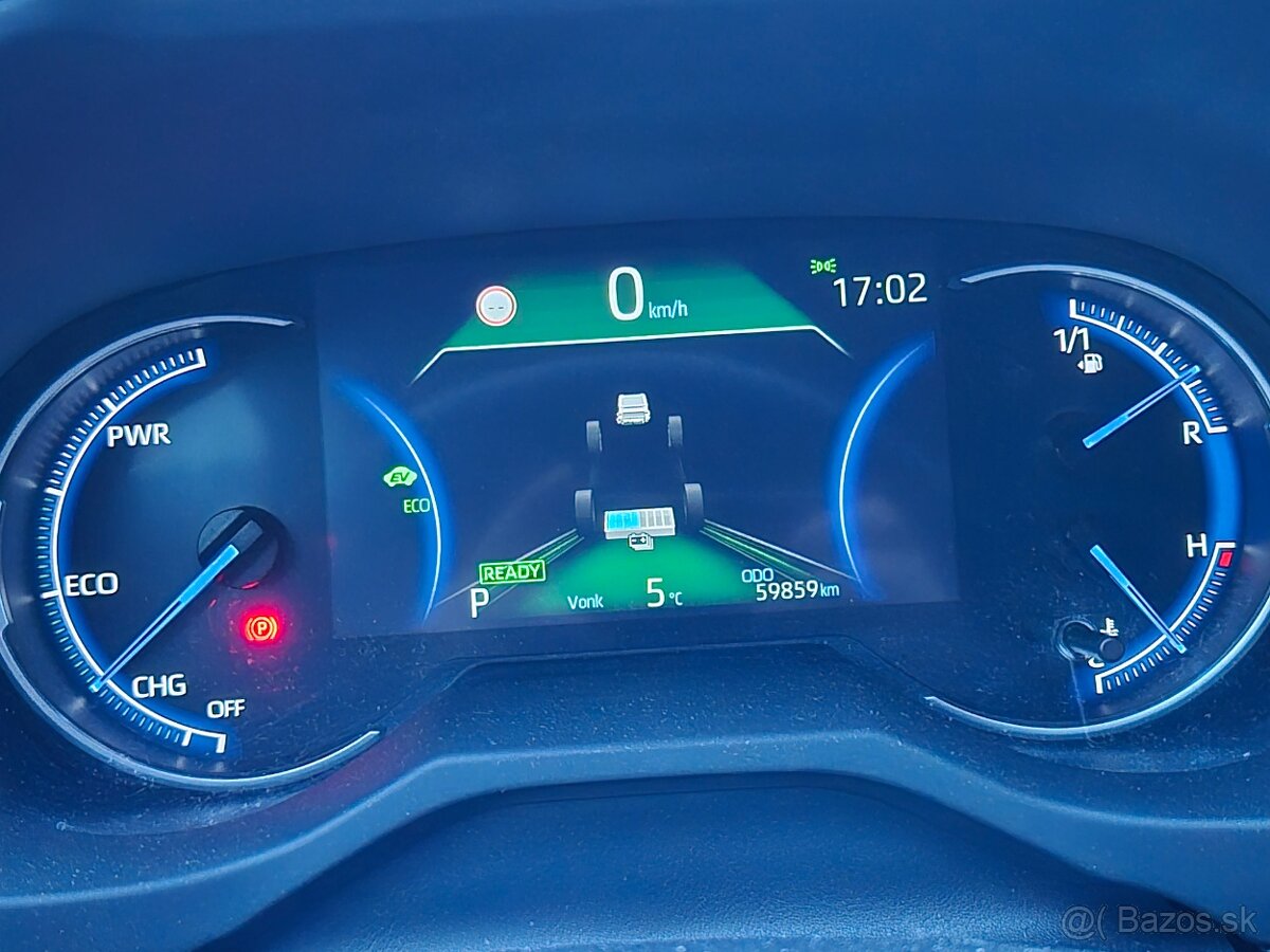 Toyota RAV4 Hybrid - 6