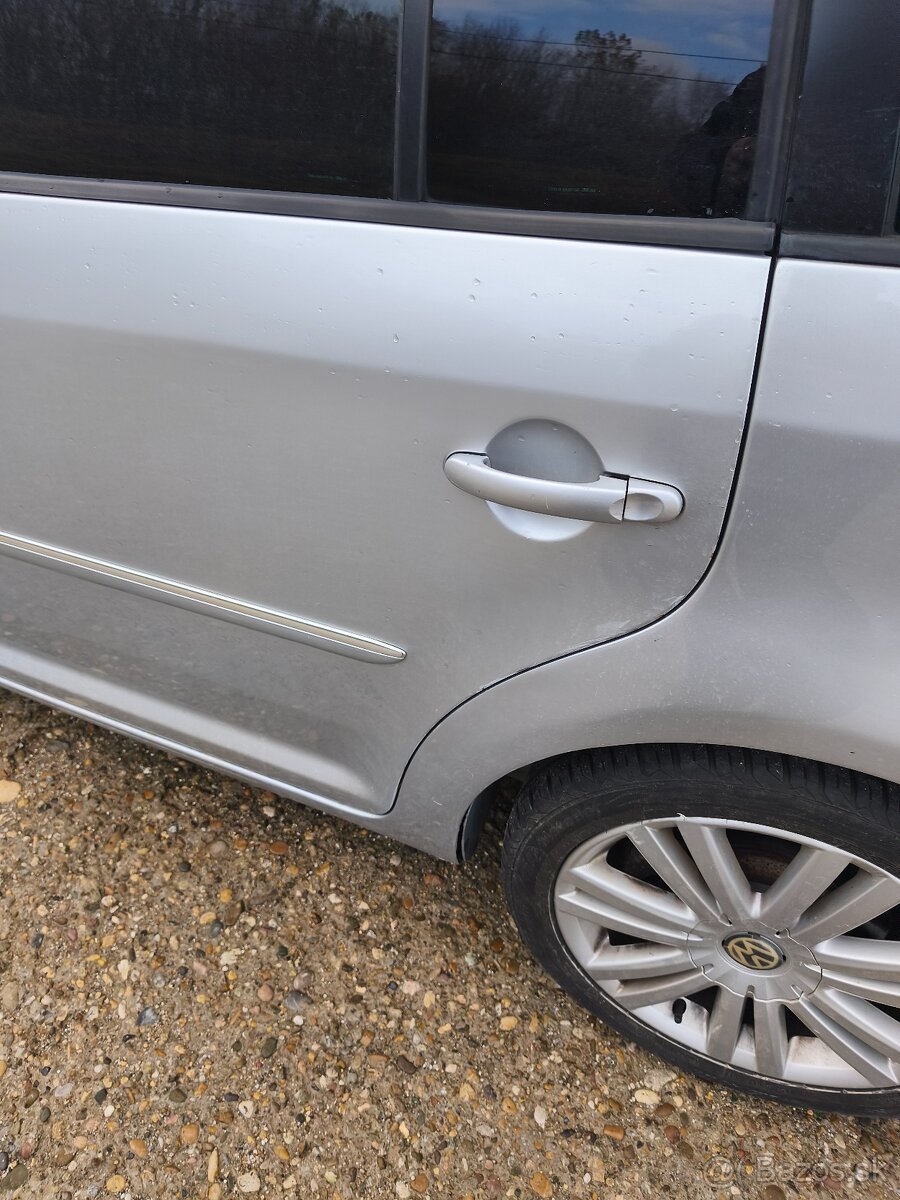 Volkswagen Touran 2.0 TDI - 6