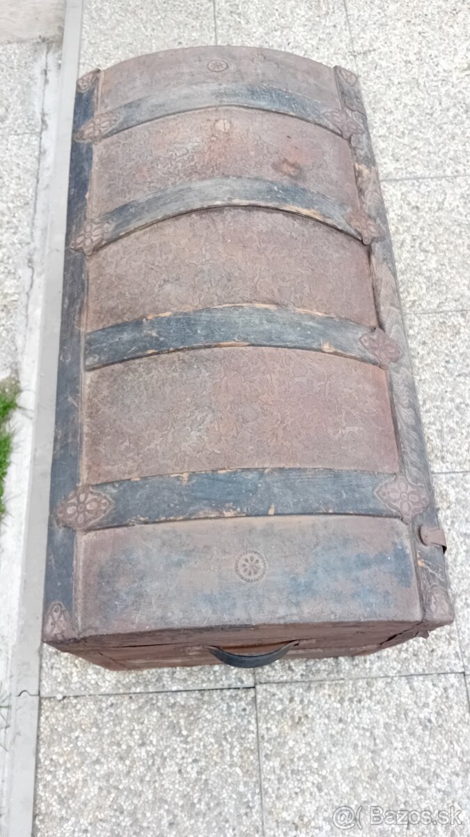 Drevena lavica, 2 truhlice - 6