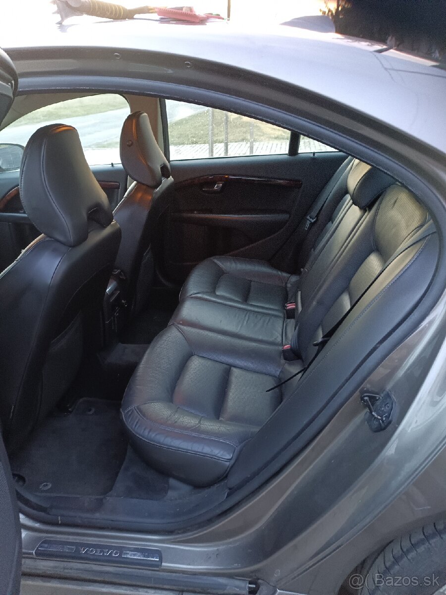 Volvo S80 2.4 D5 AWD 136Kw - 6