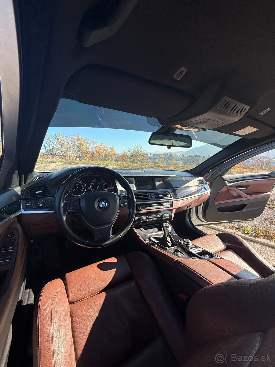 BMW F10 528i 3L benzín 190KW - 6