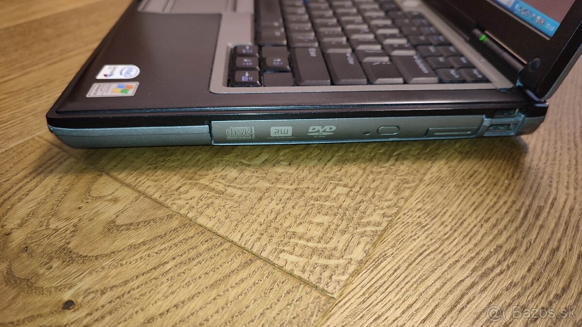 Dell Latitude D620 14" - 6