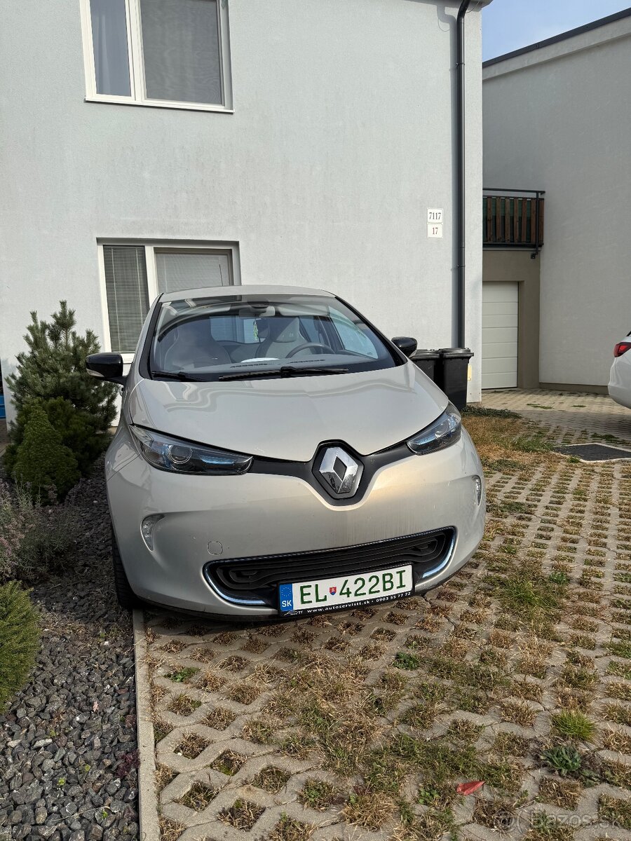 renault zoe - 6