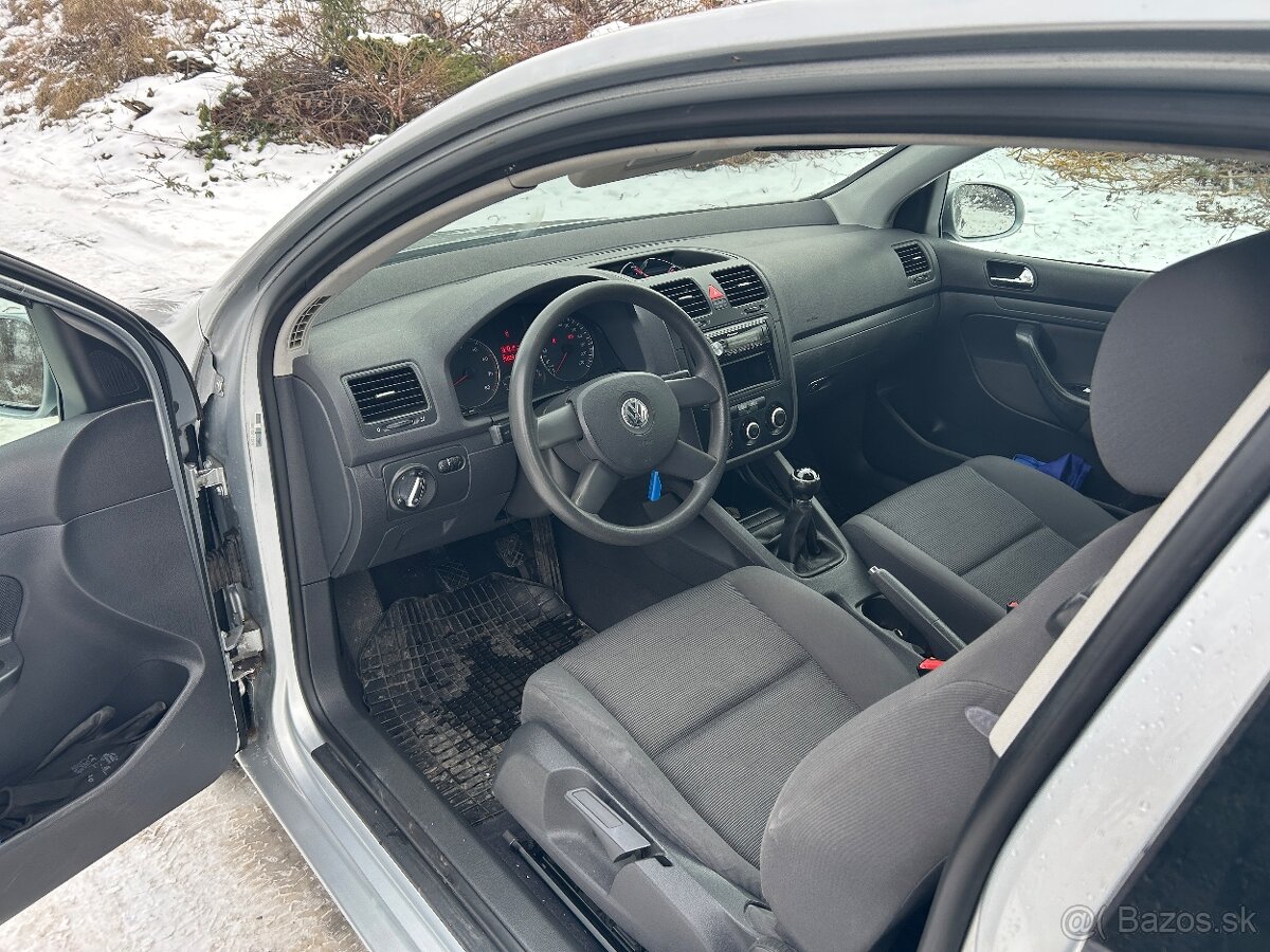 VW Golf V 1.4 benzín - 6