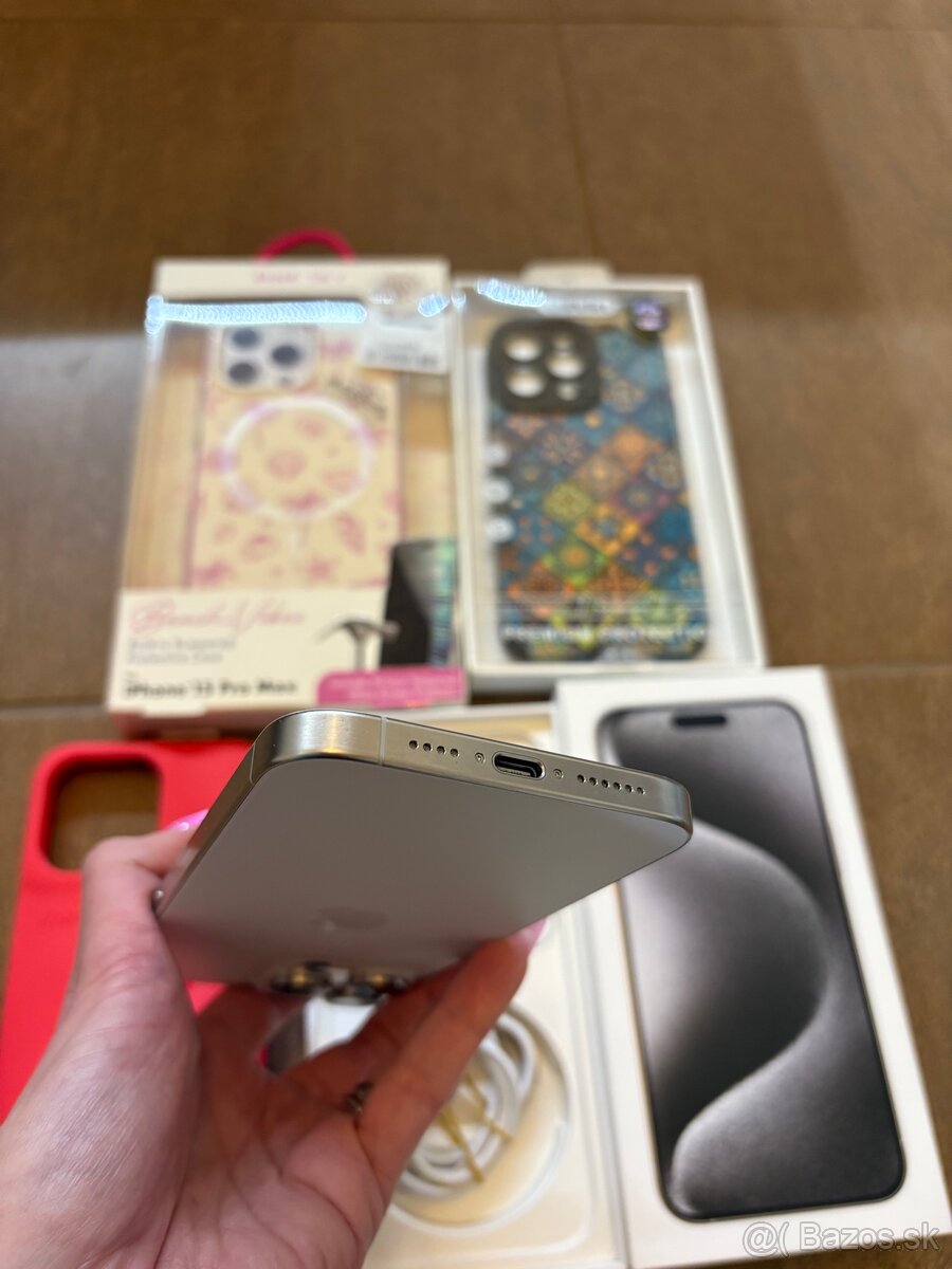 IPhone 15 Pro Max 256GB White Titanium - 6