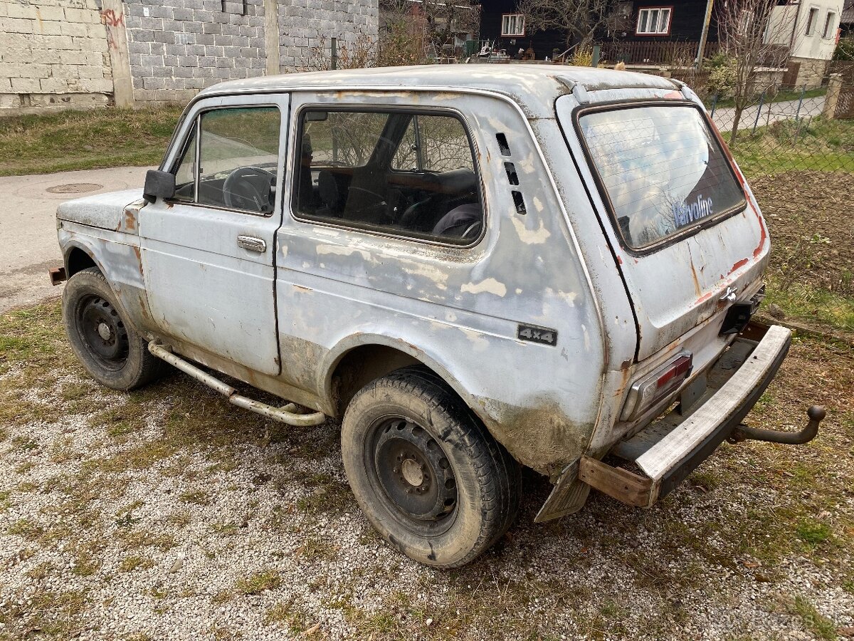 Lada Niva 1.6 - 6
