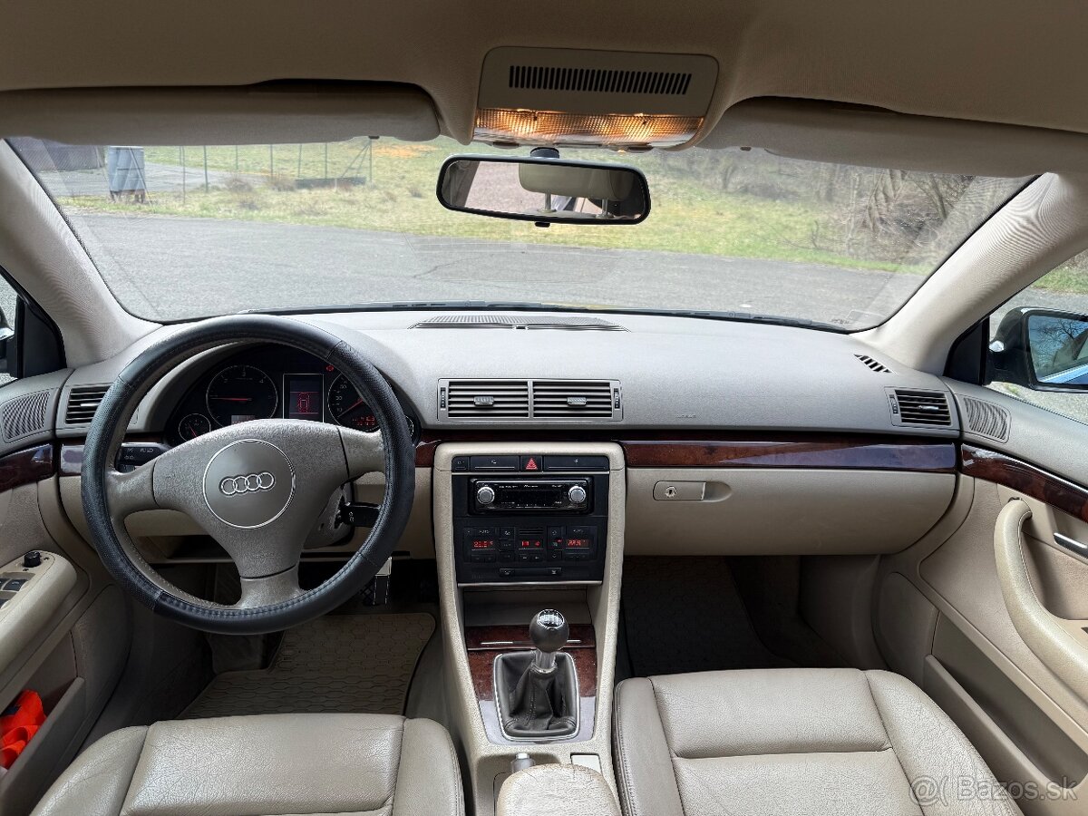 Audi A4 Avant B6 - 6