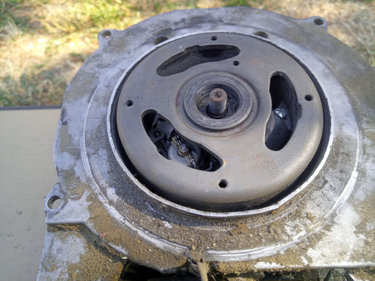 polomotor Vari Jikov 1453 - 6