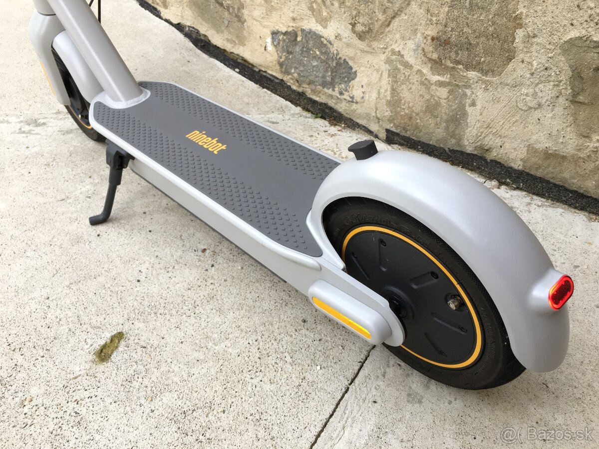 Ninebot KickScooter Max G30LE - 6