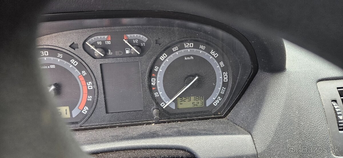 Škoda fabia praktik 1.4tdi - 6