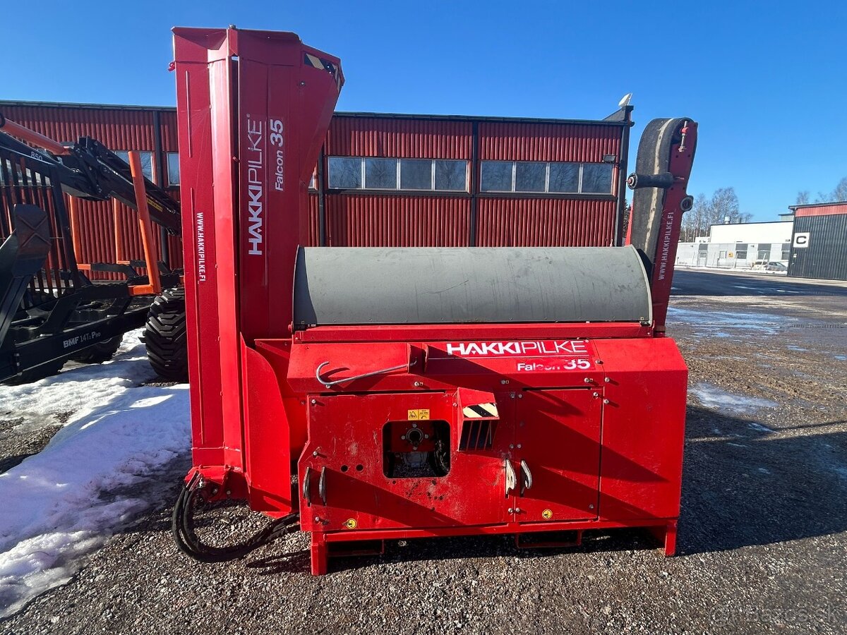 Stiepací automat HakkiPilke Falcon 35 - 6