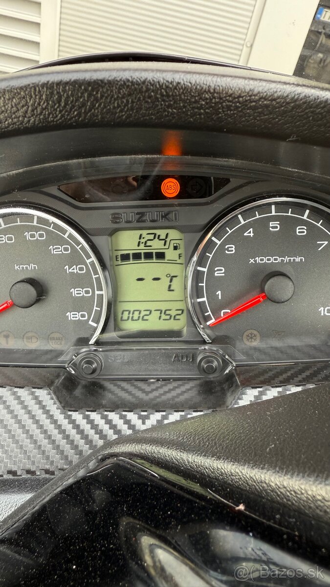 Suzuki Burgman 400 - 6