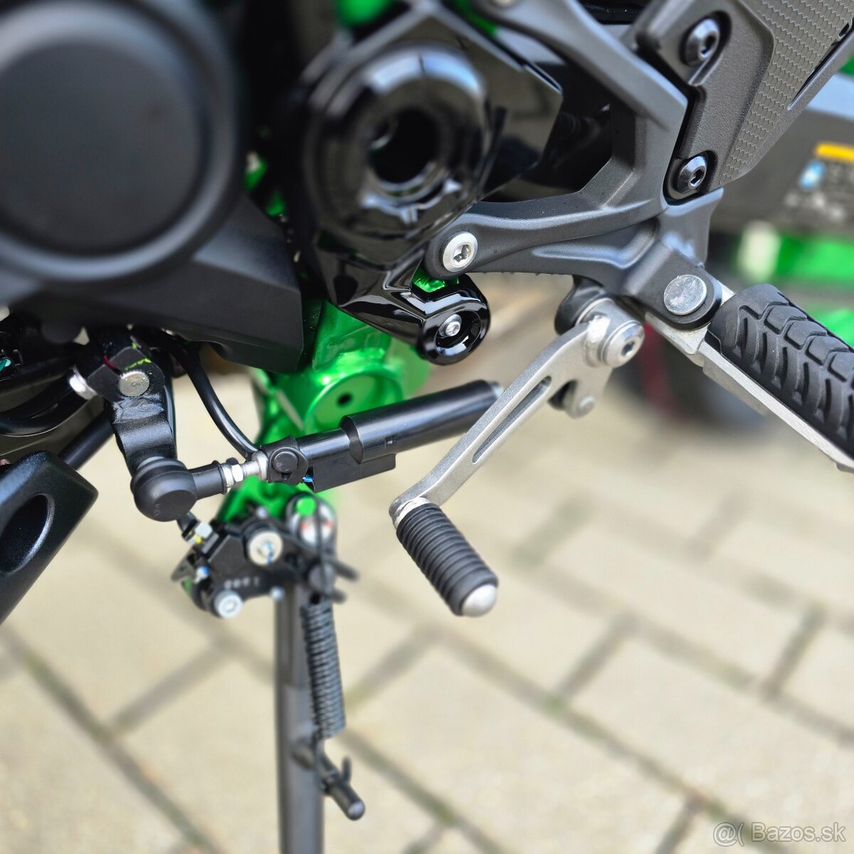 Kawasaki Z900 SE 2026 - 6