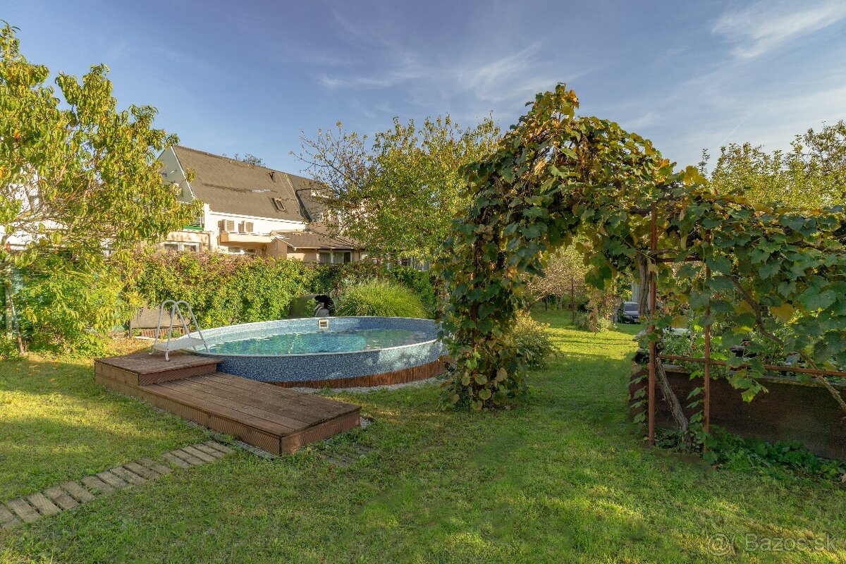 12-árový pozemok Nitra / v žiadanej časti Zobora - 6