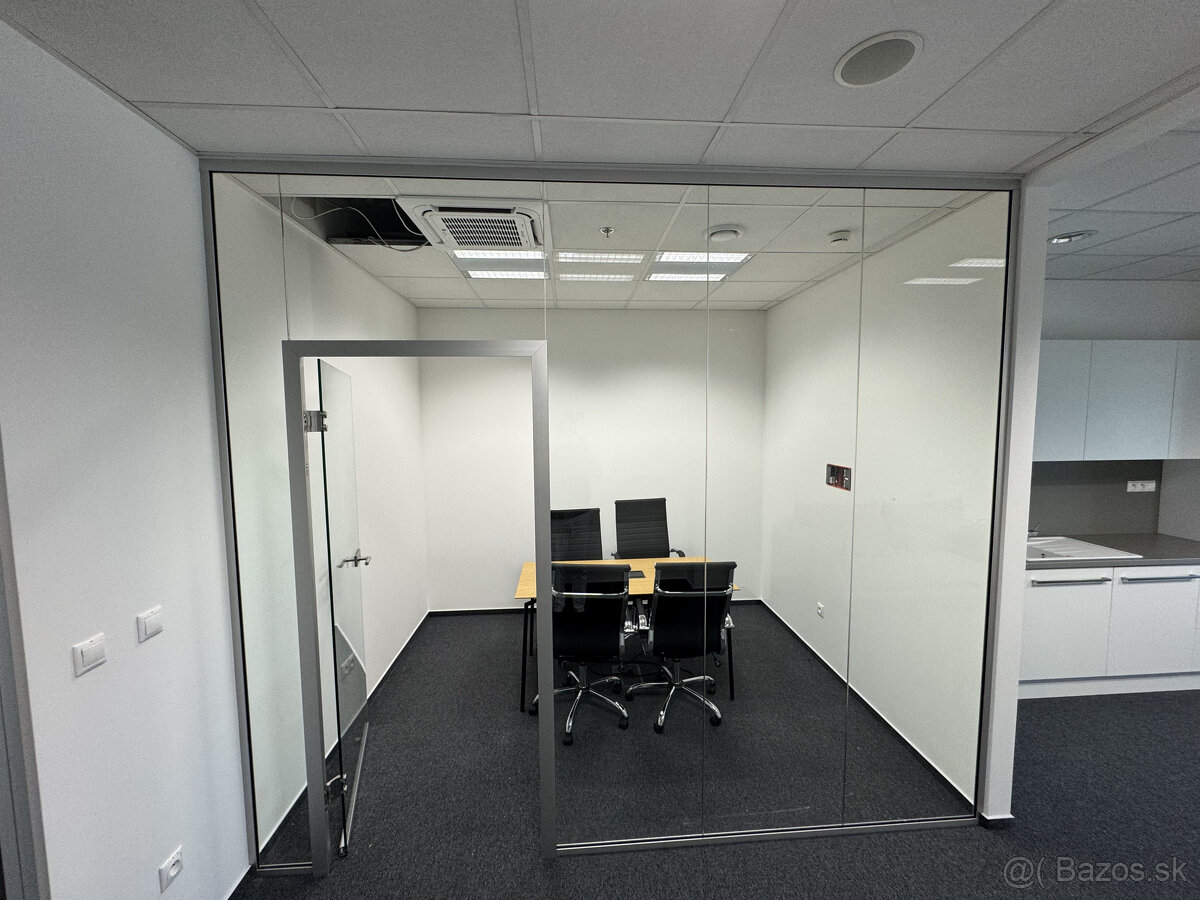 Prenájom novozrekonštruovaného samostatného kancelárskeho tr - 6