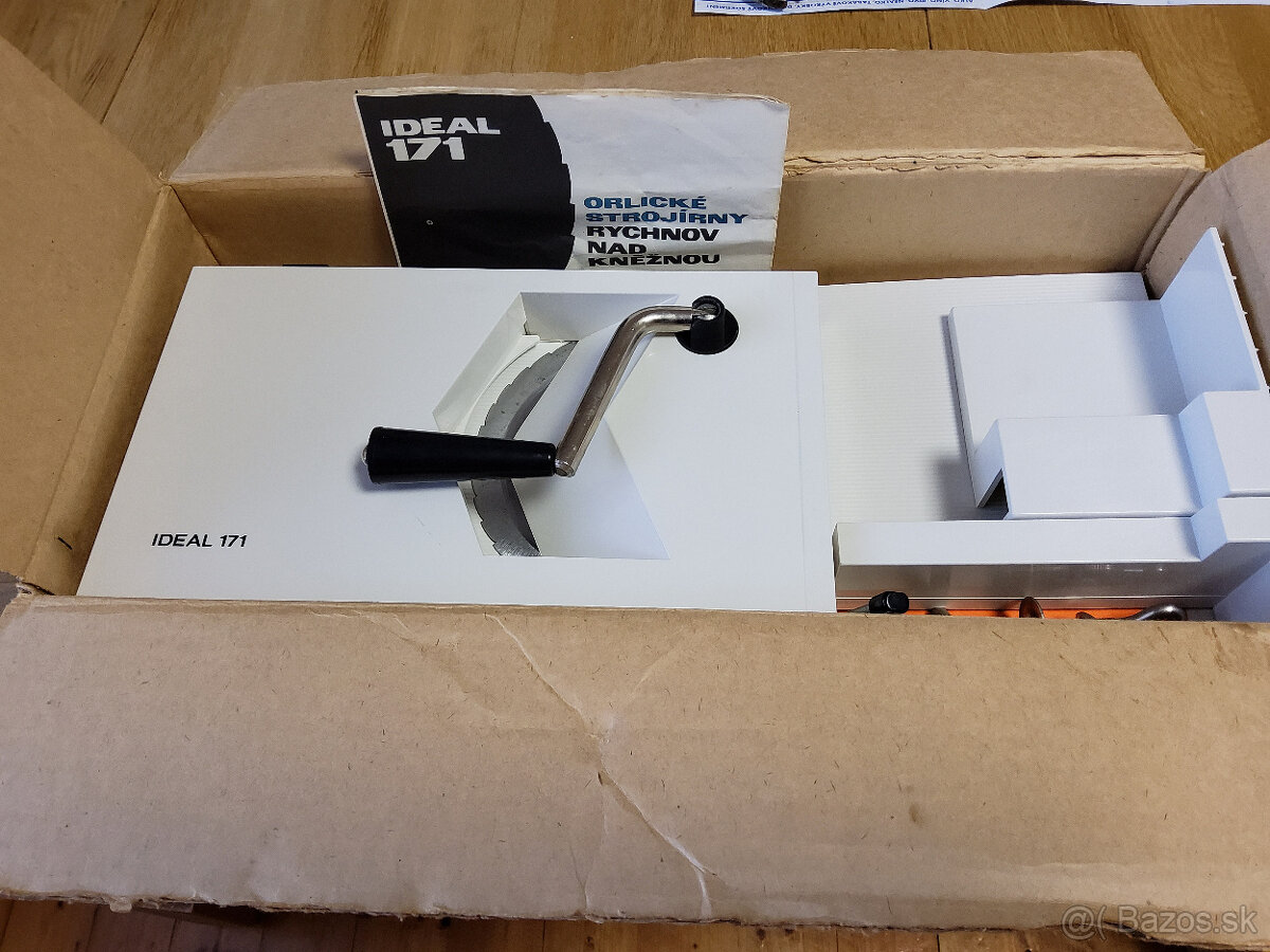 retro funkčný ručný krájač Ideal K 171 - 6