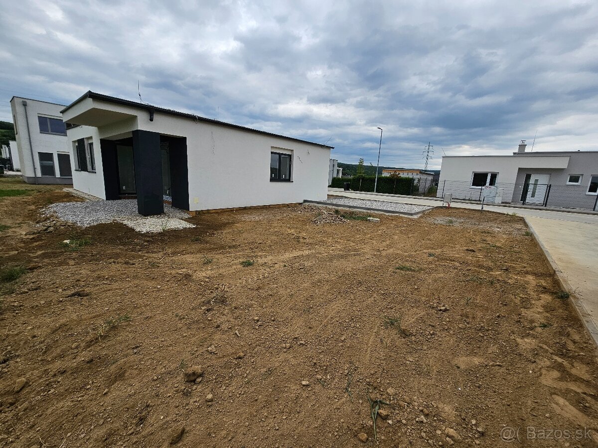 Predaj 4i RD Pieštany - Sokolovce 135m2 / 5a - 6