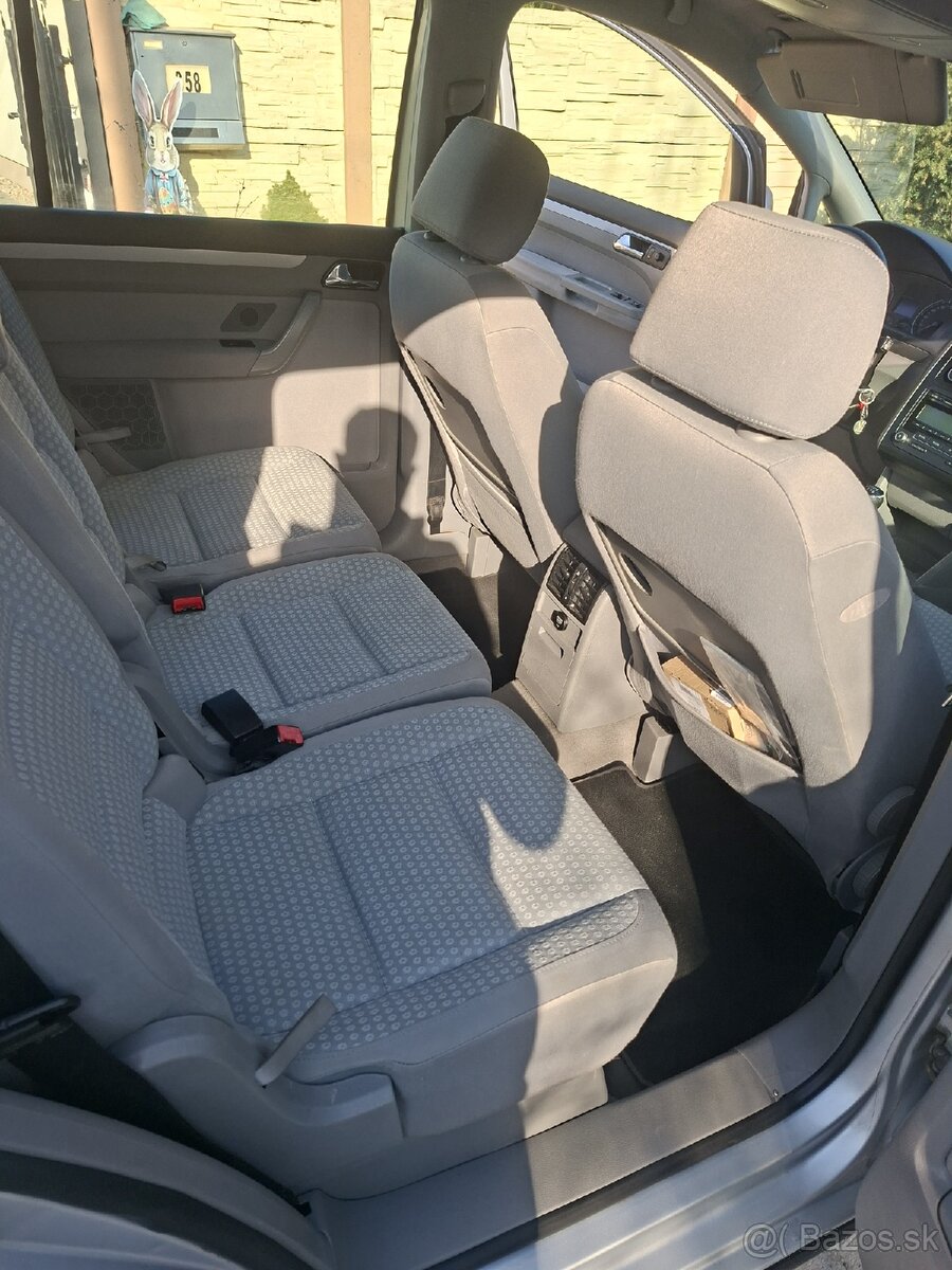 Predam vw touran - 6