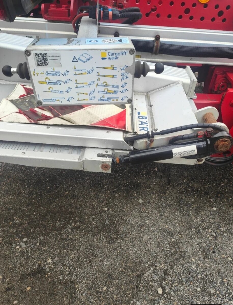 Hydraulicke čelo BÄR - 6