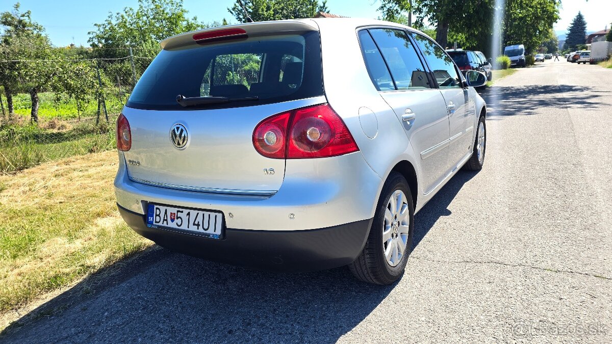 Volkswagen Golf 5 1,6 75kW - 6