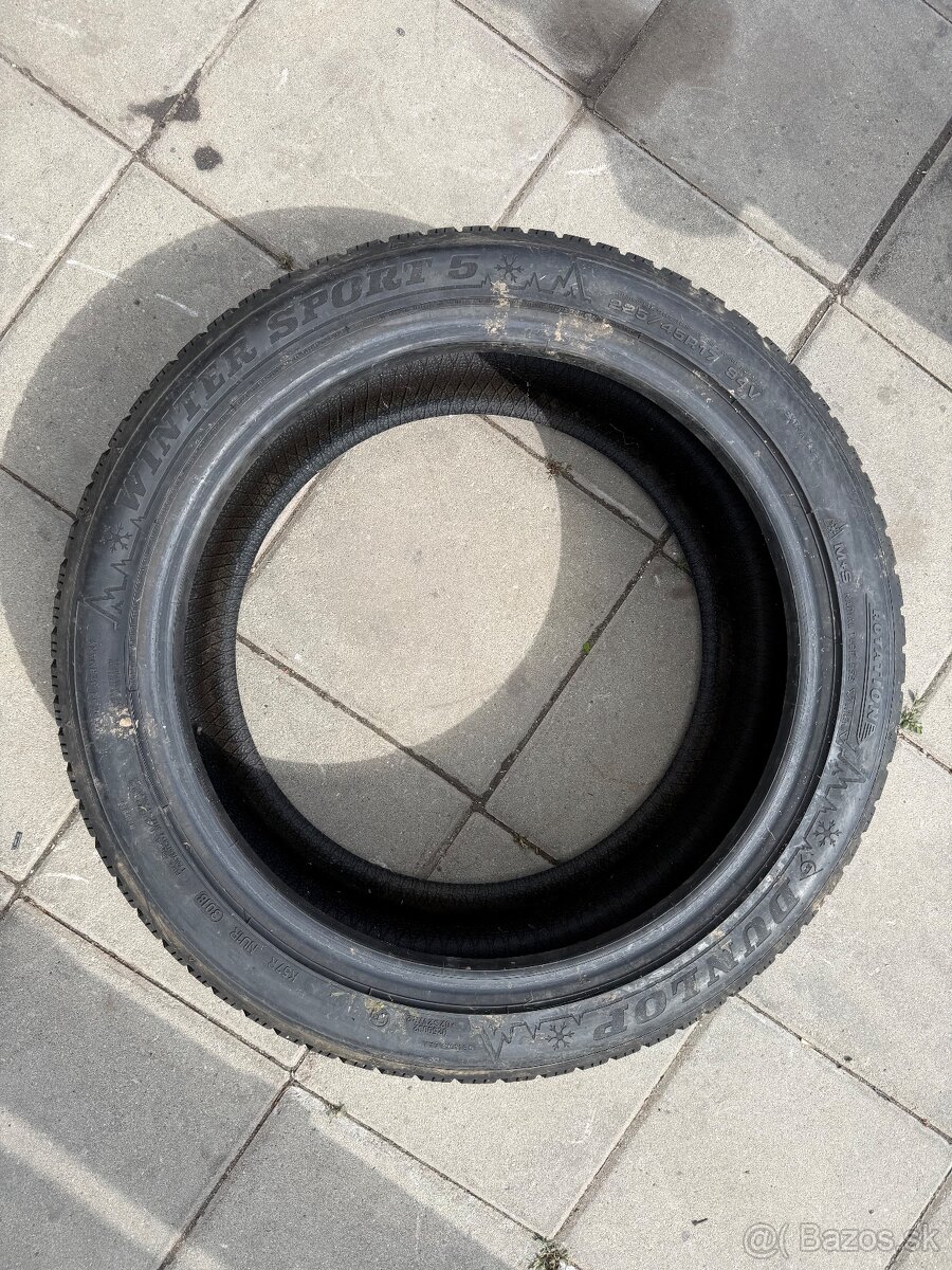 Gumy 225/45 R17 - 6