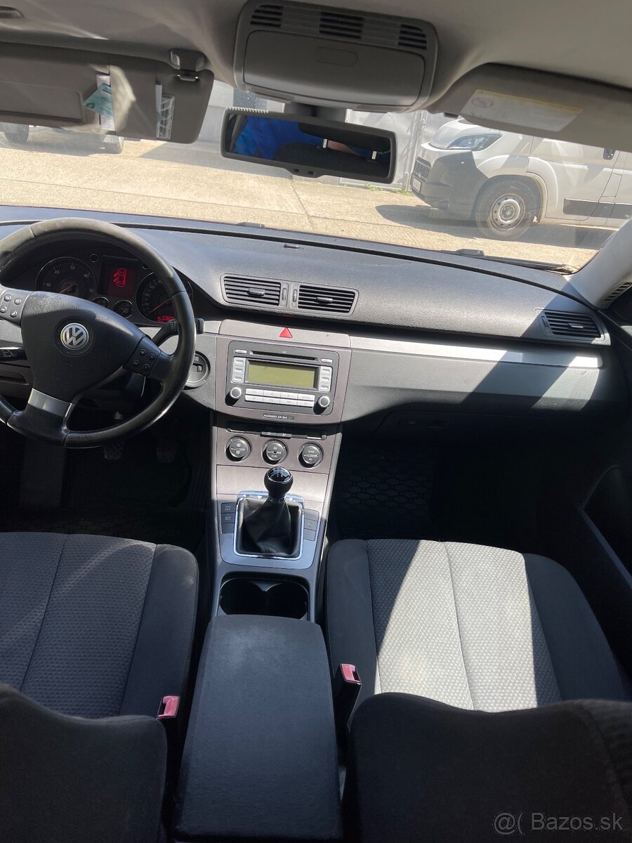 PREDÁM/ELADÓ VW PASSAT B6 1.9 77KW - 6