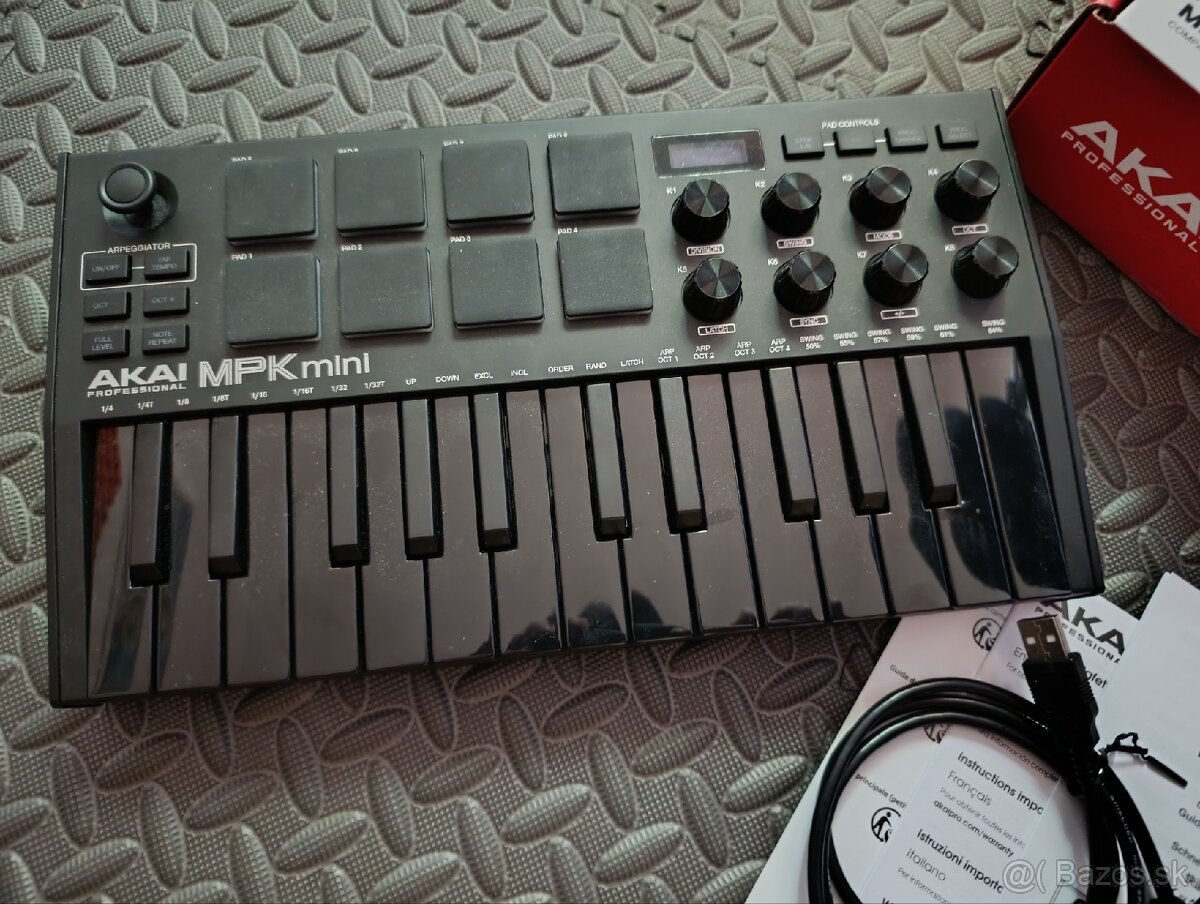 Akai mpk mini Mk3 black + záruka - 6