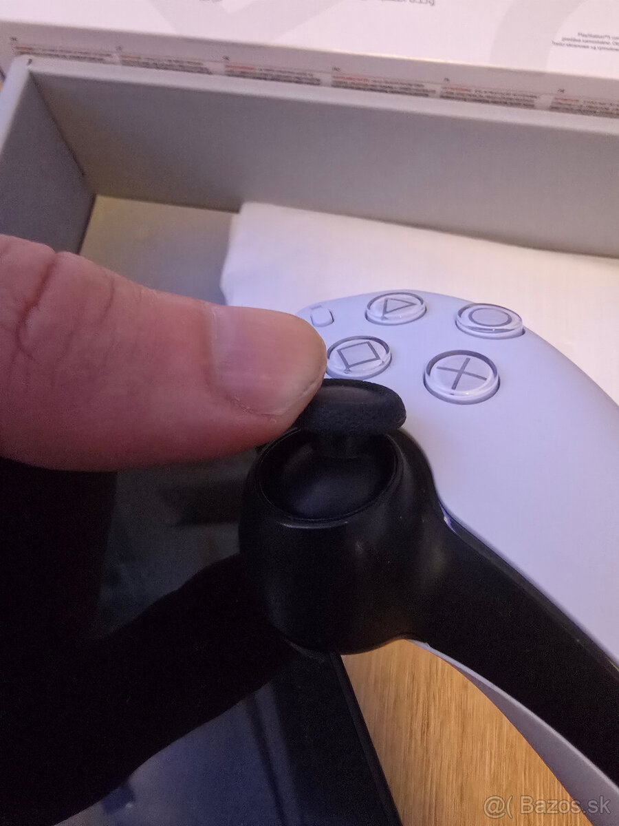 Playstation Portal - funkčné - poškodené - 6