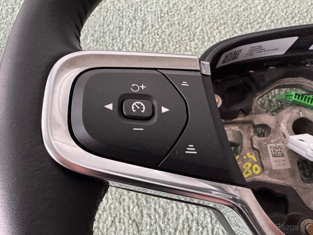 Volant Volvo XC40 - 6