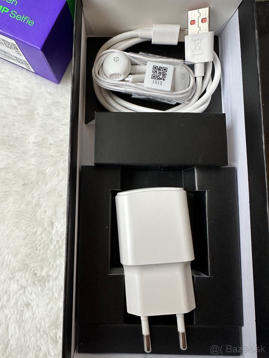 "ako NOVÉ" INFINIX Hot 40i 4 GB/128 GB zlatý za90E - 6