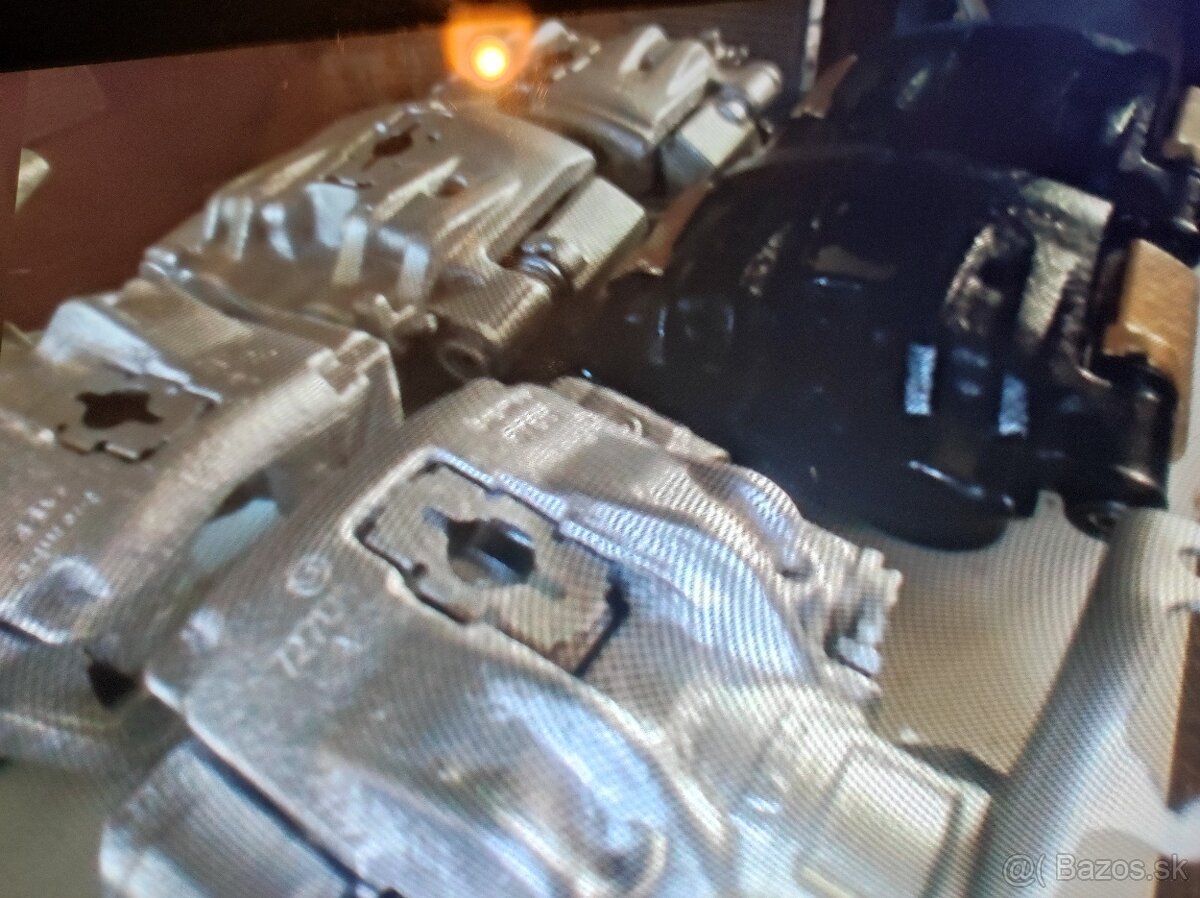 Iveco Daily brzdové strmene - 6