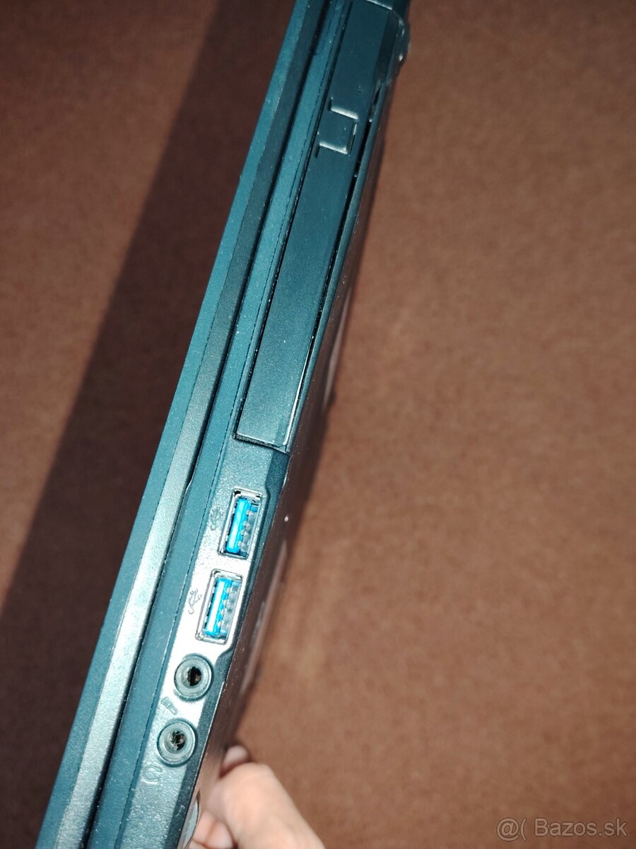 Fujitsu E554 - plati do zmazania - 6