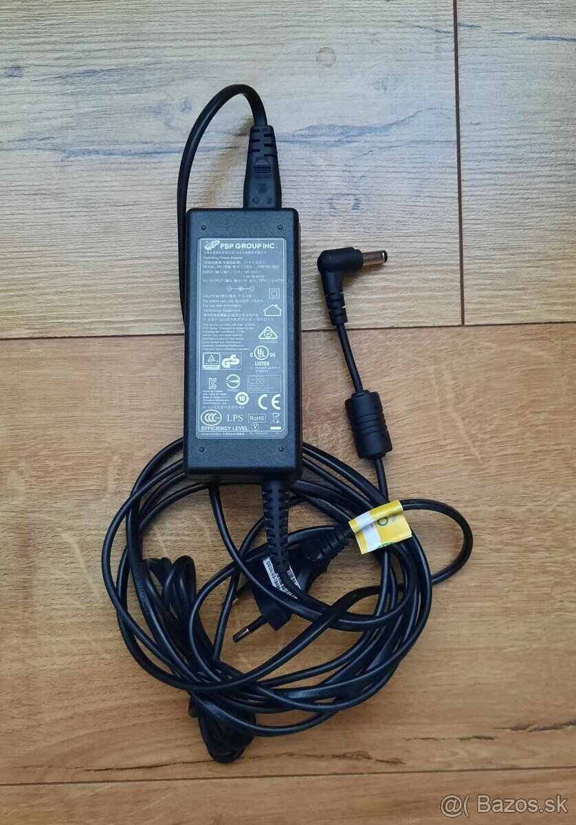 Shuttle miniPC DS57U, Win 11Pro, doveziem po trase RK-TN - 6