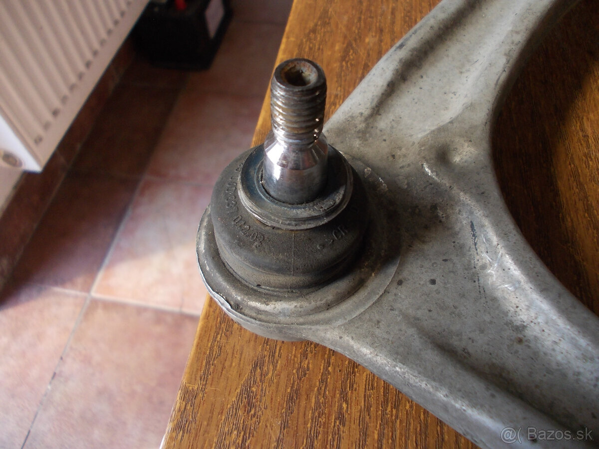 Predam rameno pred.Mercedes W221 - 6