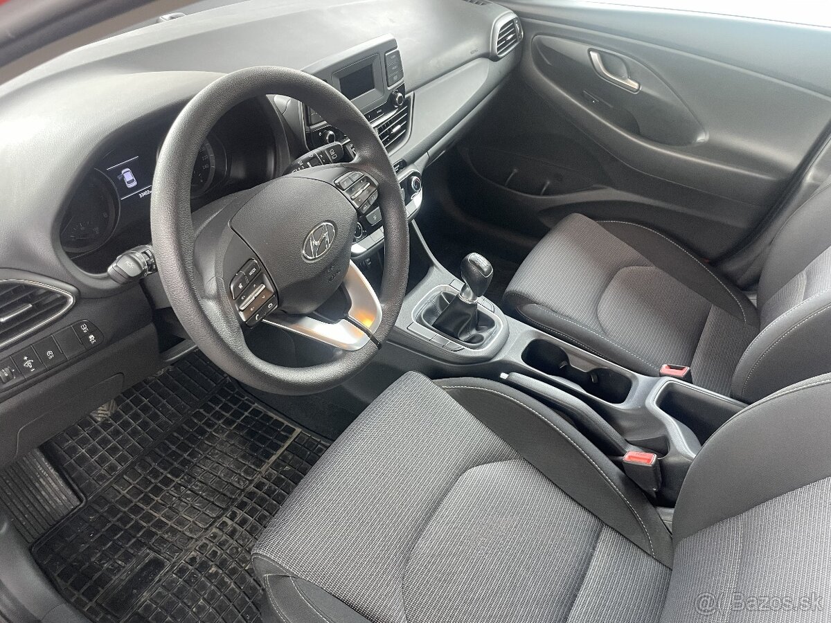 Hyundai I30, 1.5 DPI, model 2023, 33 000km - 6