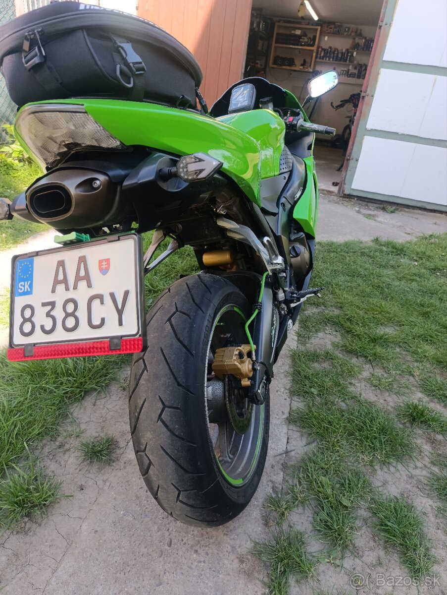 Kawasaki zx6r ninja - 6
