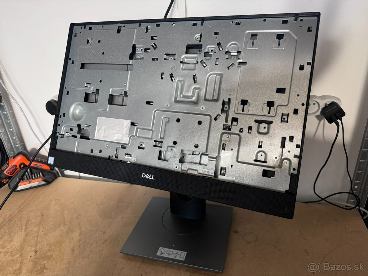 Predám na diely rozobratý AIO DELL 7460. - 6