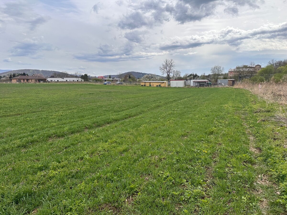 Pozemok - Veľký Šariš 1037m2 - 6