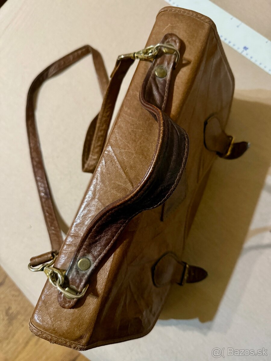 DARUJEM koženú tašku - 6
